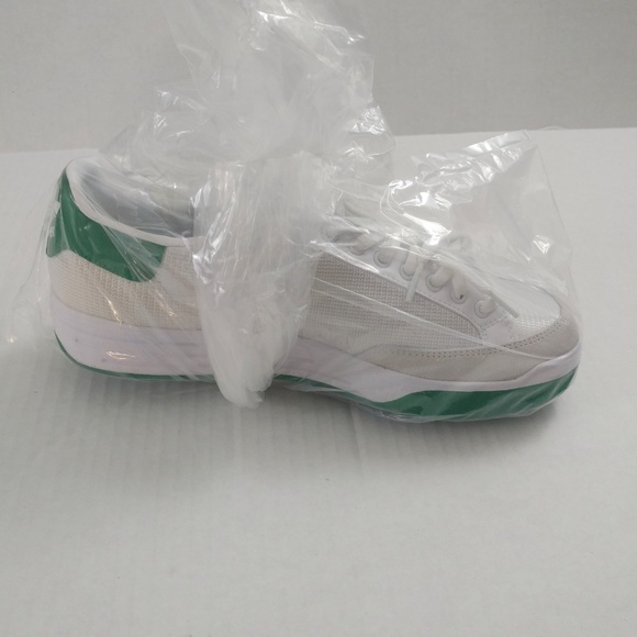 Adidas Rod Laver Autographed Tennis Shoe main image 4